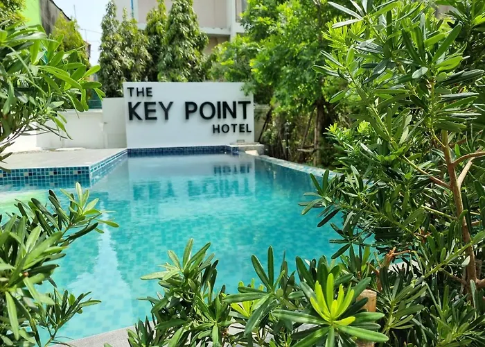 Отель The Key Point